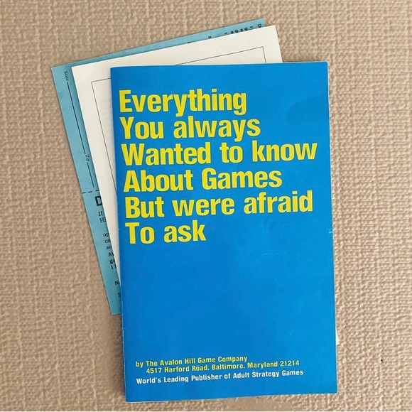 Vintage Bookcase Game, King Maker, c 1976 - Picture 7 of 9